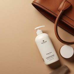 Cum să îți menții geanta de damă într-o stare impecabilă